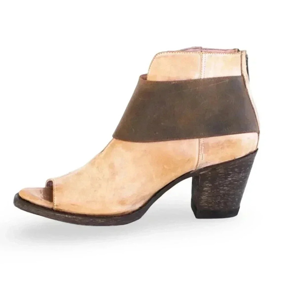 Miss Macie Distressed Leather Ankle Boots NWT - Picture 2 of 7